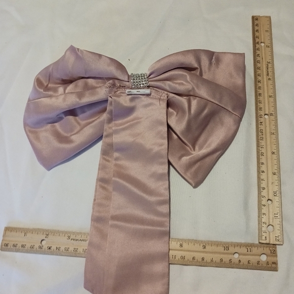 80's Vintage Bow - Picture 4 of 4
